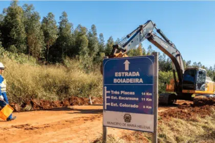 Construção trecho Boiadeira